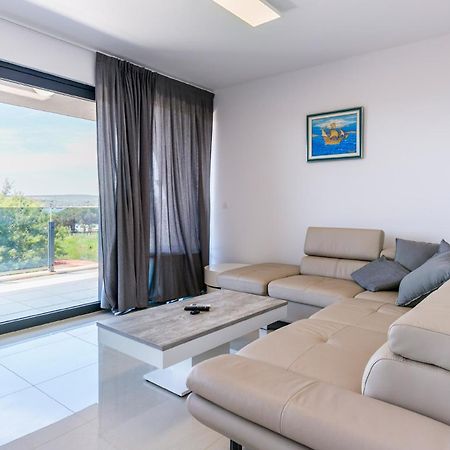 Anabel Apartment Медулин Екстериор снимка